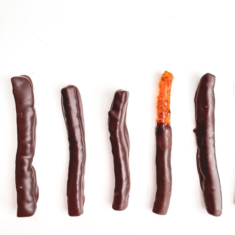 Kandírozott Narancshéj Étcsokoládéban 150g - Chocomaze FruCHÉ