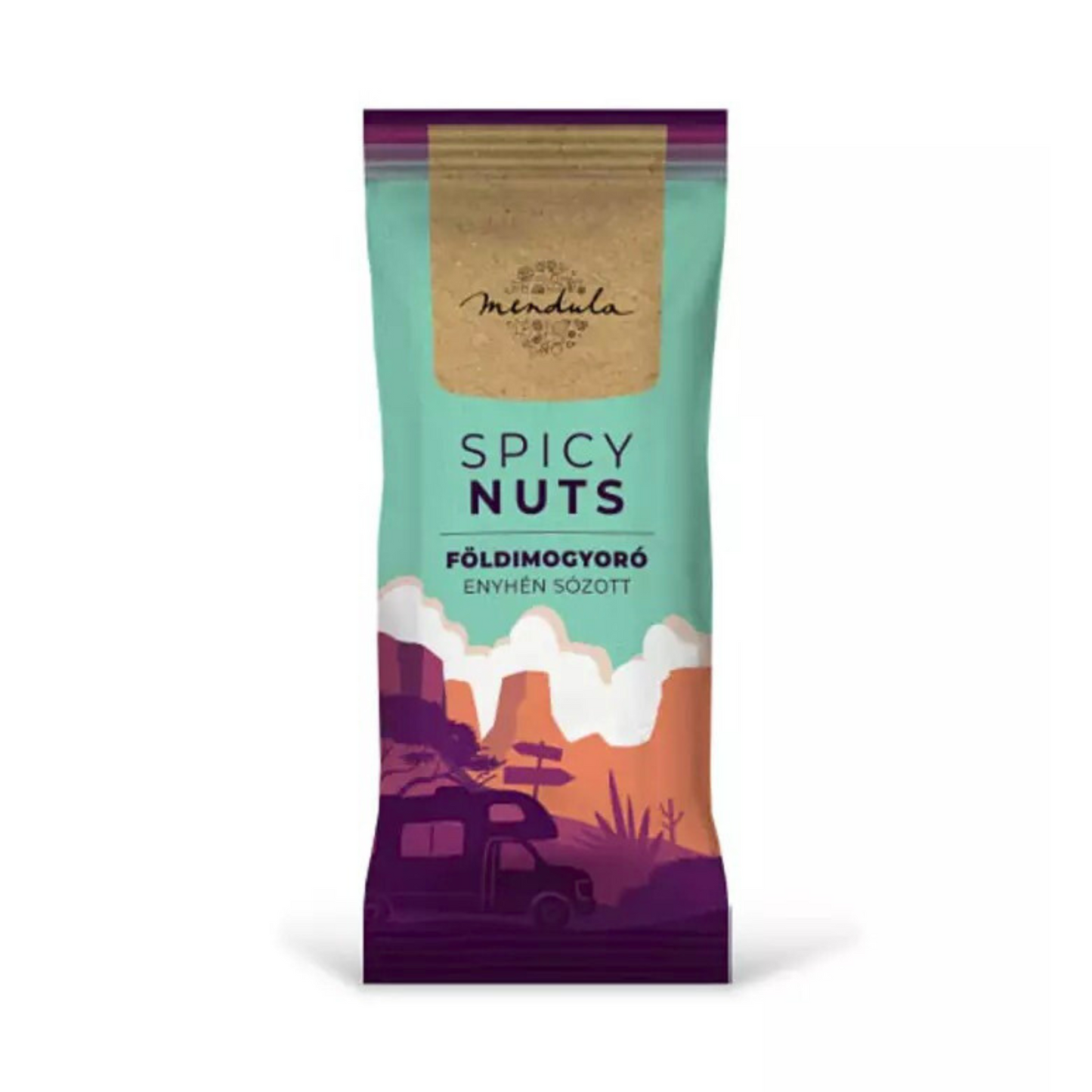 Mendula Spicy Nuts enyhén sózott, pörkölt földimogyoró 65g-os kiszerelésben, színes, utazásra utaló csomagolással.